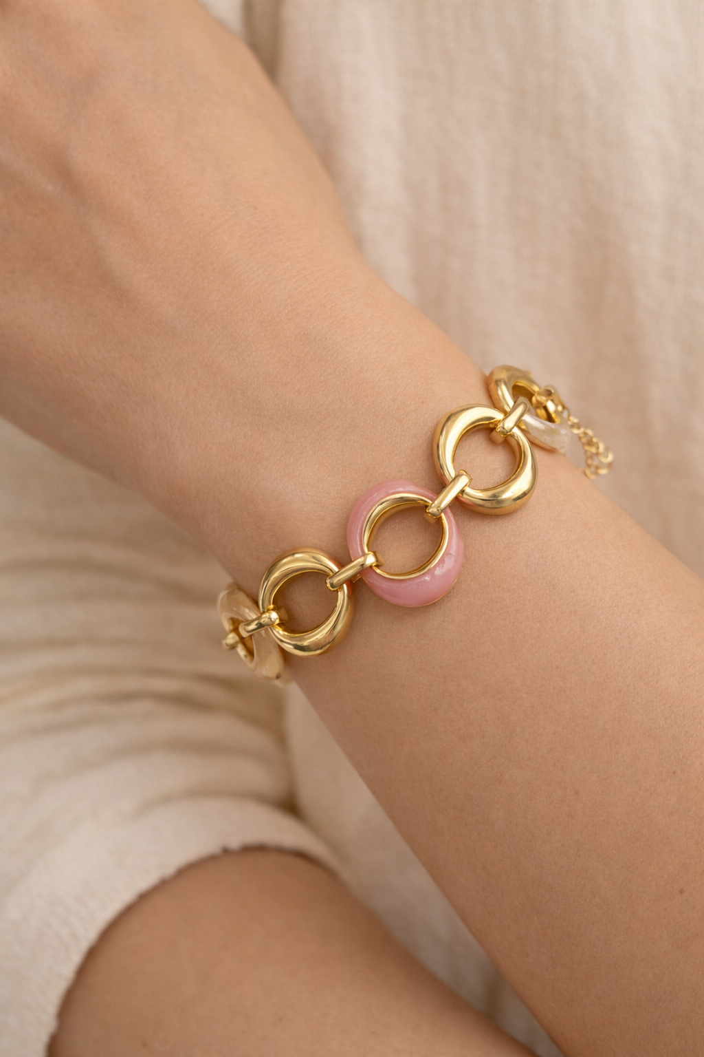 Blush Halo Link Bracelet