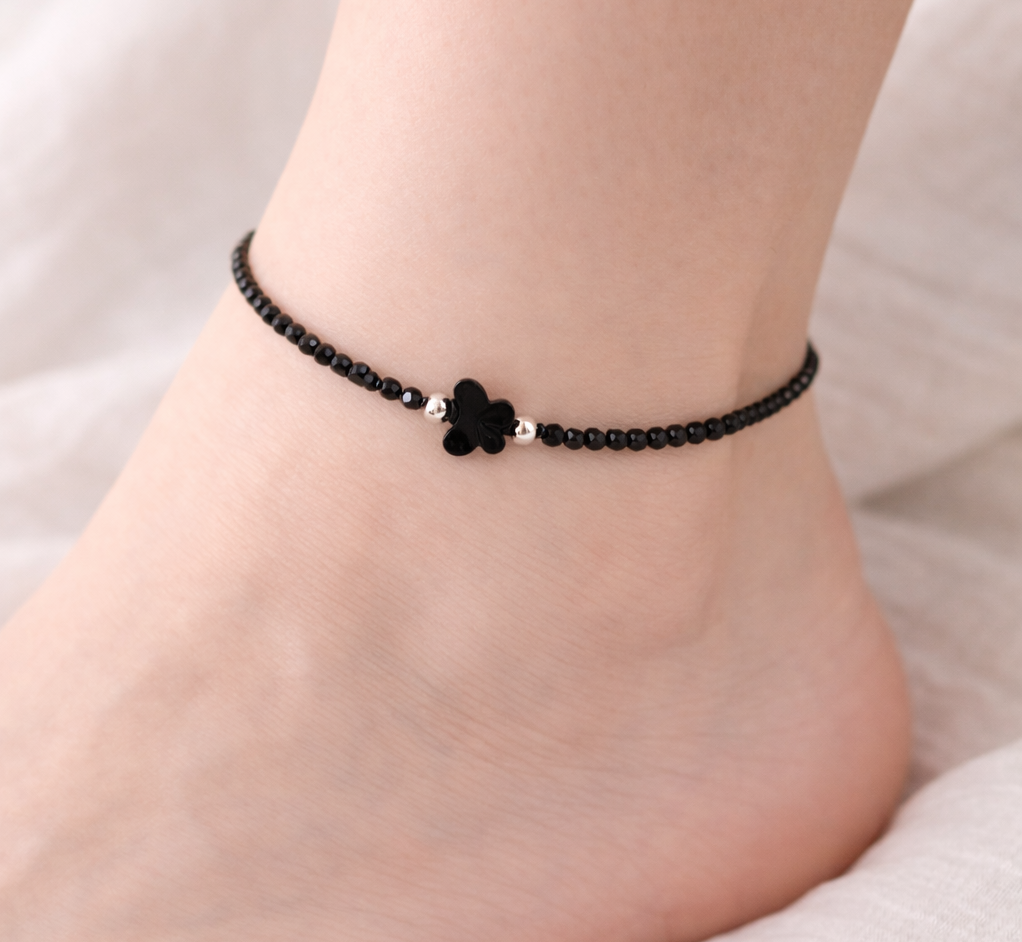 Midnight Clover Anklet