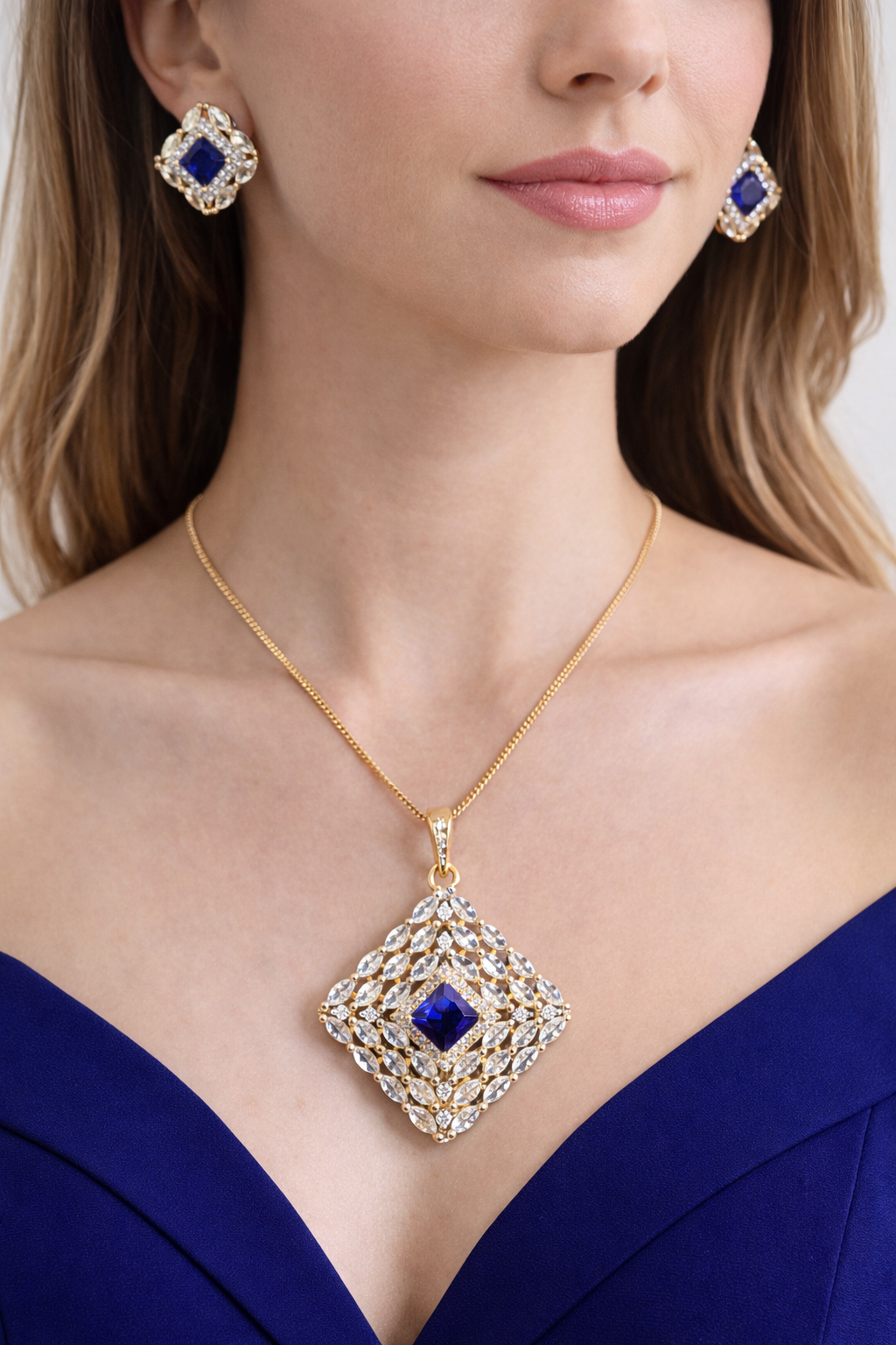 Royal Sapphire Lattice  Pendant Set